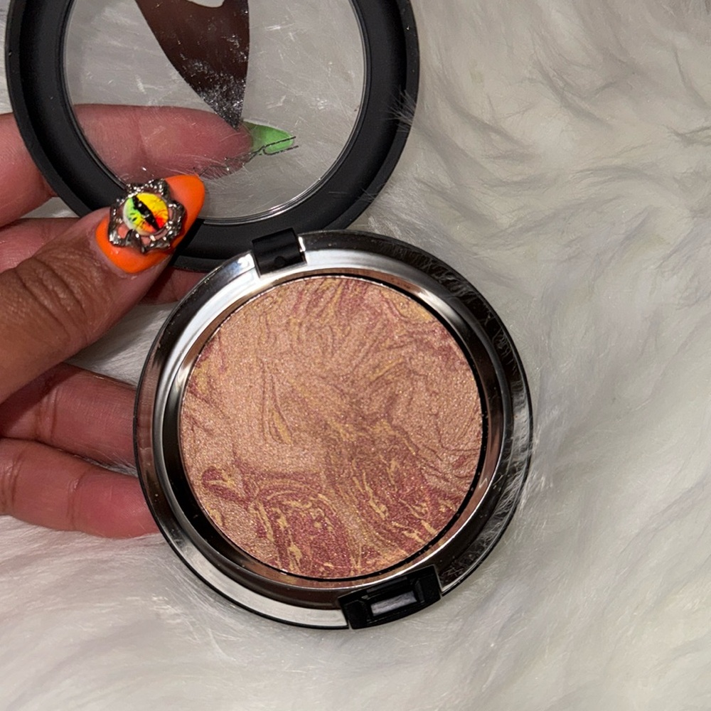 Mac highly illogical highlighter.